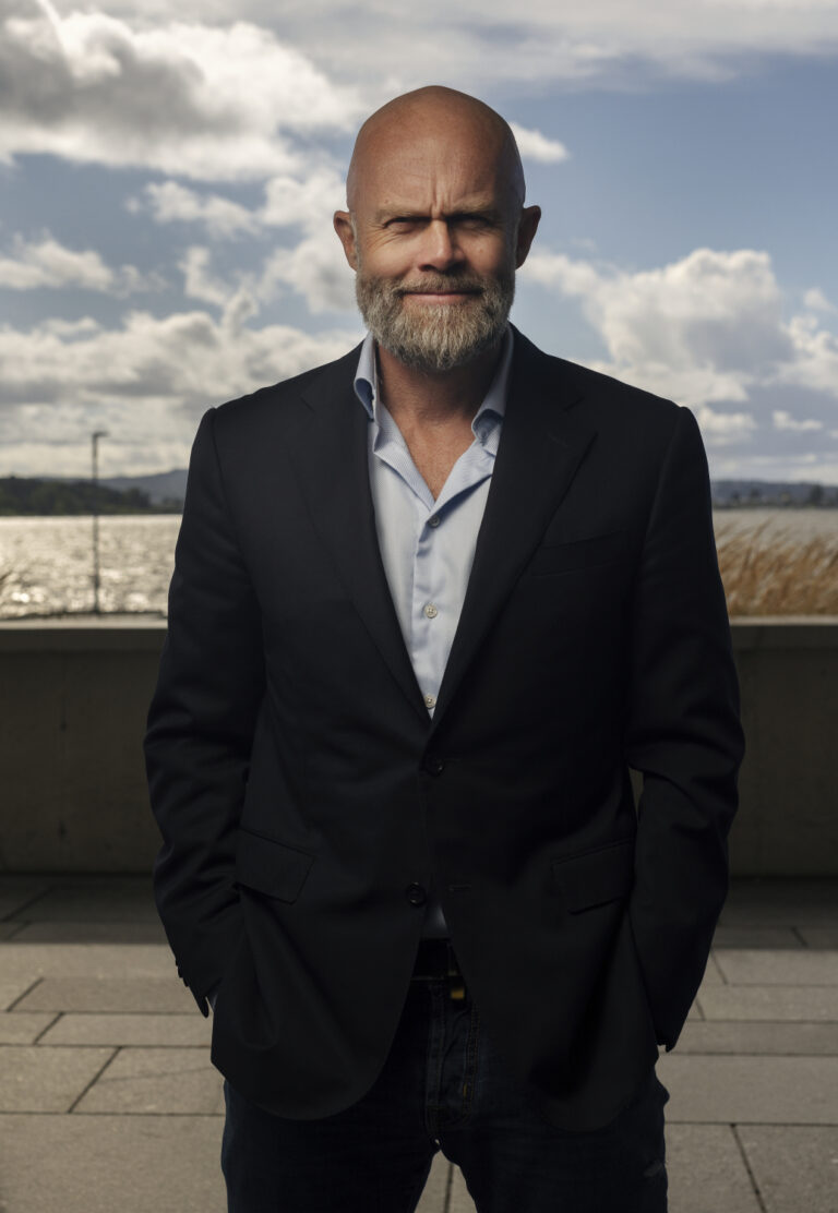 Erik Bertrand Larssen