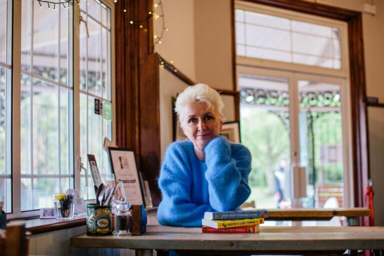 Ruth Hogan